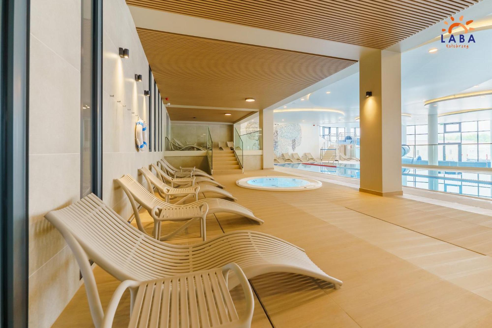 Laba Kolobrzeg Apartamenty Polanki Aqua Parking, Basen W Cenie Kültér fotó